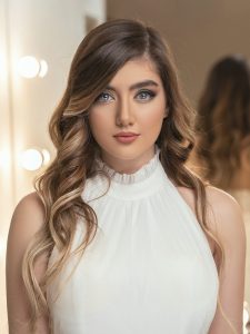 ارایش مو و رنگ موی بانوان